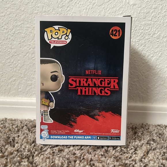 Funko POP TV Stranger Things Eleven with Eggo Bloody Nose #421- NIB - Picture 2 of 4